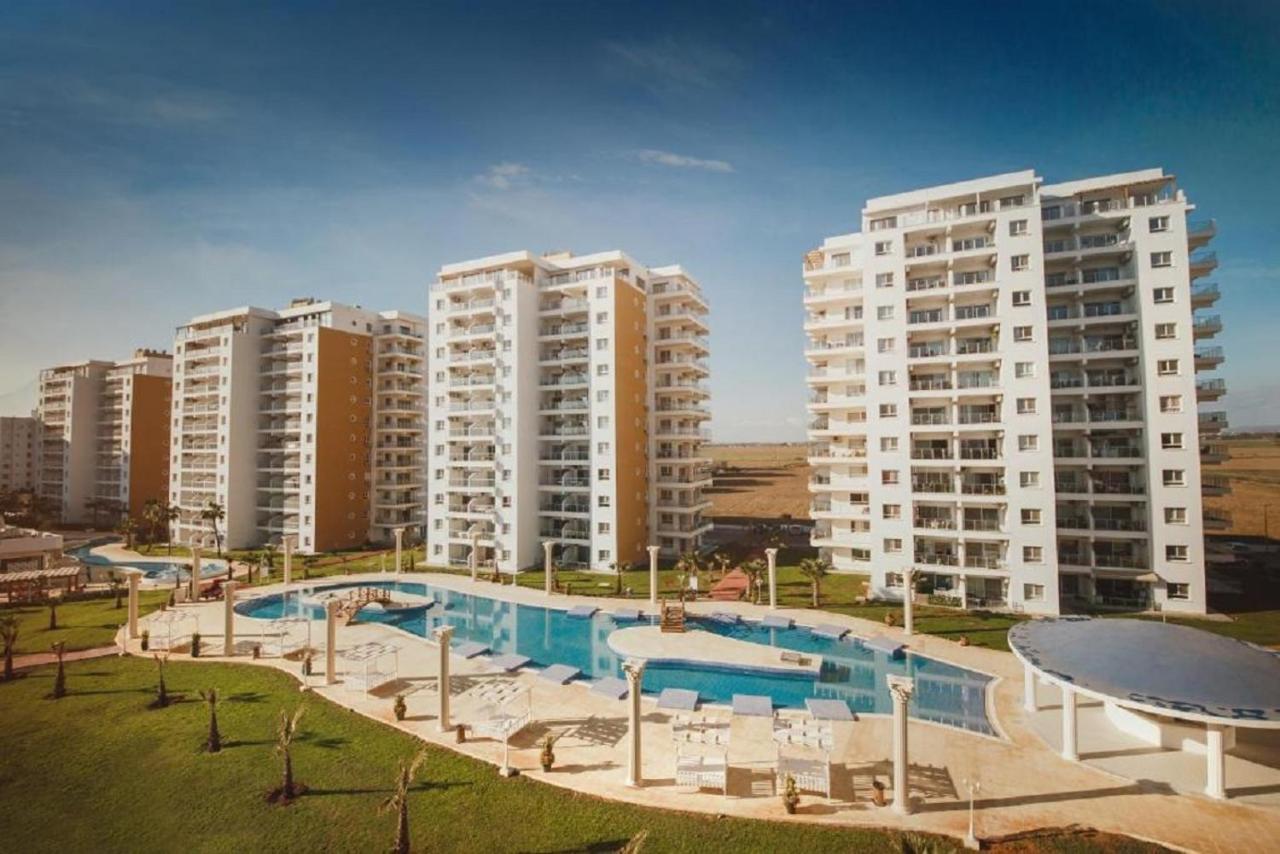 Spartacus Pool Apartments In Caesar Resort & Spa Trikomo Exteriör bild
