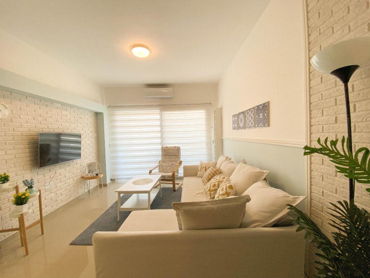 Spartacus Pool Apartments In Caesar Resort & Spa Trikomo Exteriör bild