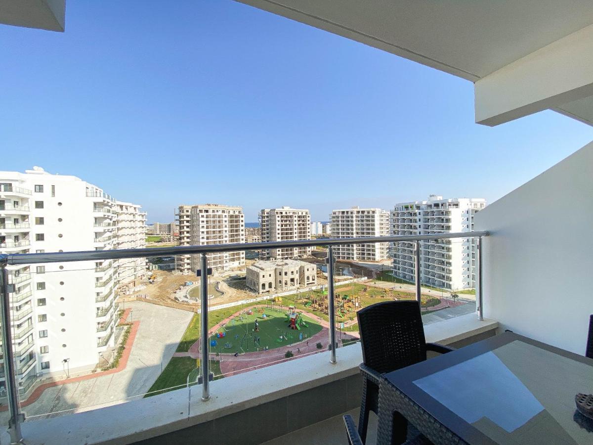 Spartacus Pool Apartments In Caesar Resort & Spa Trikomo Exteriör bild